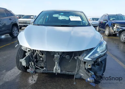 2018 Nissan Sentra S из США, поврежденный, VIN 3N1AB7AP6JY302485